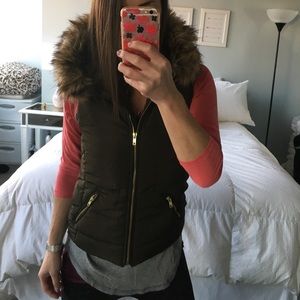 Hooded Army green vest