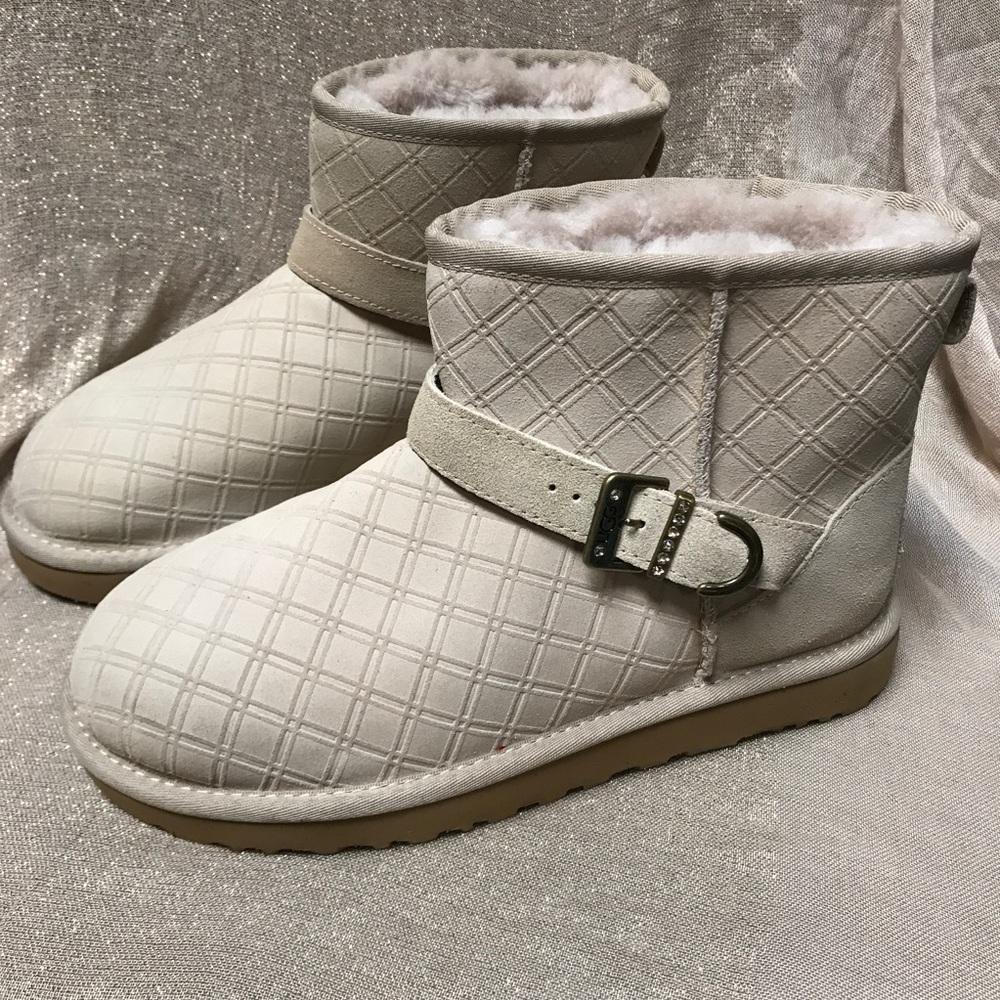 UGG Marilu Freshwater Pearl Swarovski Quilted Boot - Picture 1 of 6