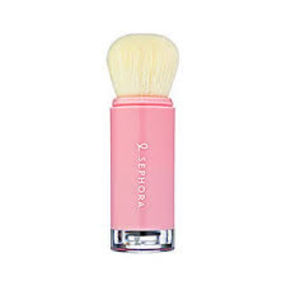 Refillable powder brush in honor of  BCA month.💄
