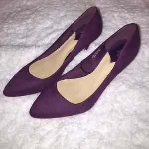 H&M Faux Suede Pump