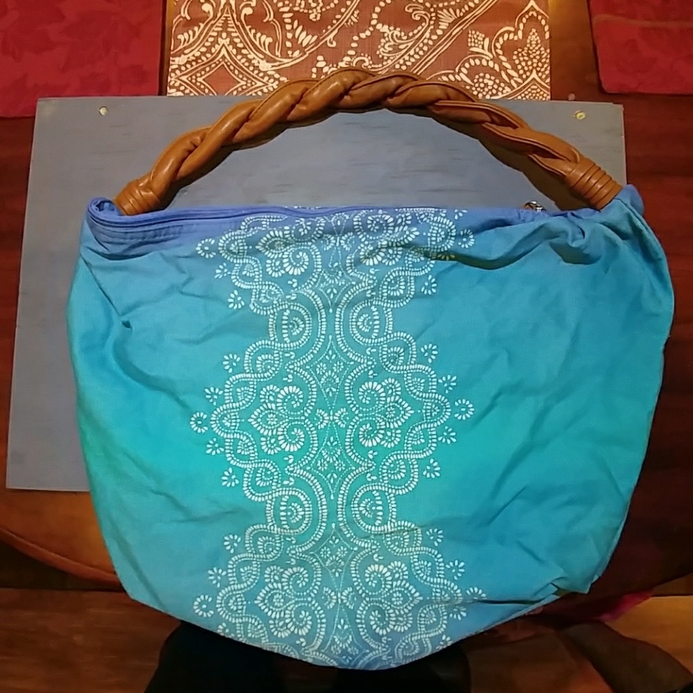 Aeropastale purse