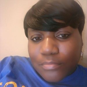 Meet your Posher, Sondra