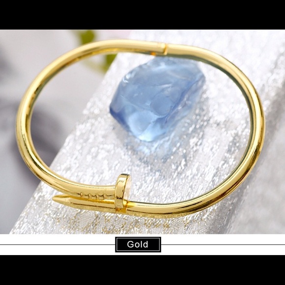 ❤️ BOGO FREE: NAIL HEAD BANGLE BRACELET ⭐️ 2 LEFT - Picture 2 of 4