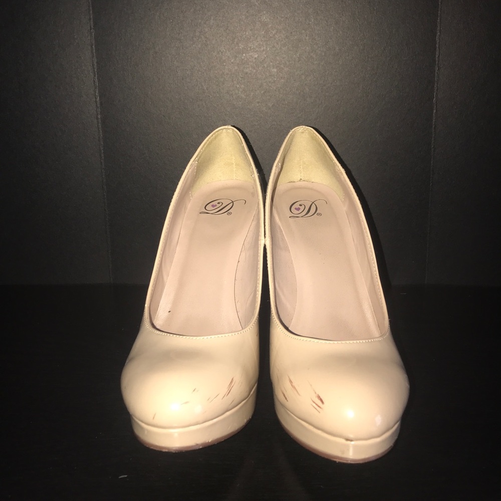Nude used heels