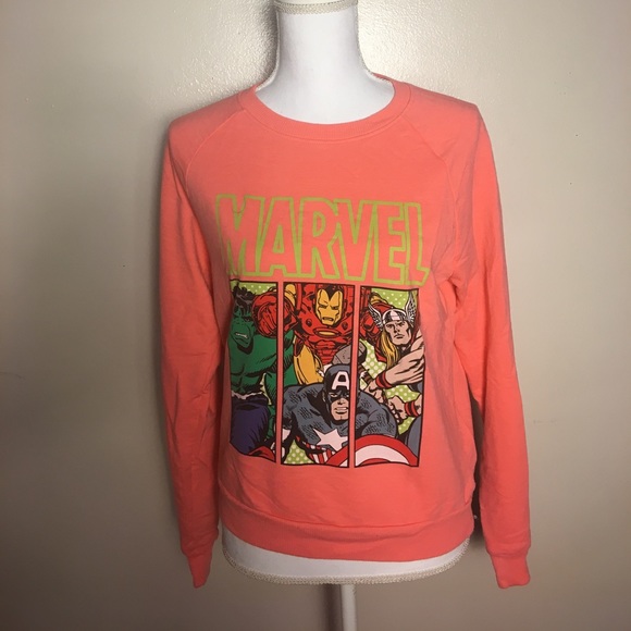 93Mighty Fine Marvel Heroes Pink Graphic Sweatshir - Picture 2 of 8
