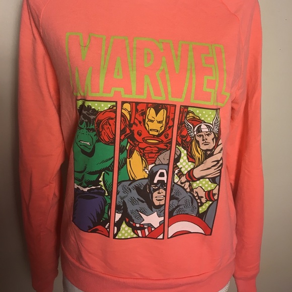 93Mighty Fine Marvel Heroes Pink Graphic Sweatshir - Picture 3 of 8