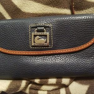 Dooney and Bourke wallet