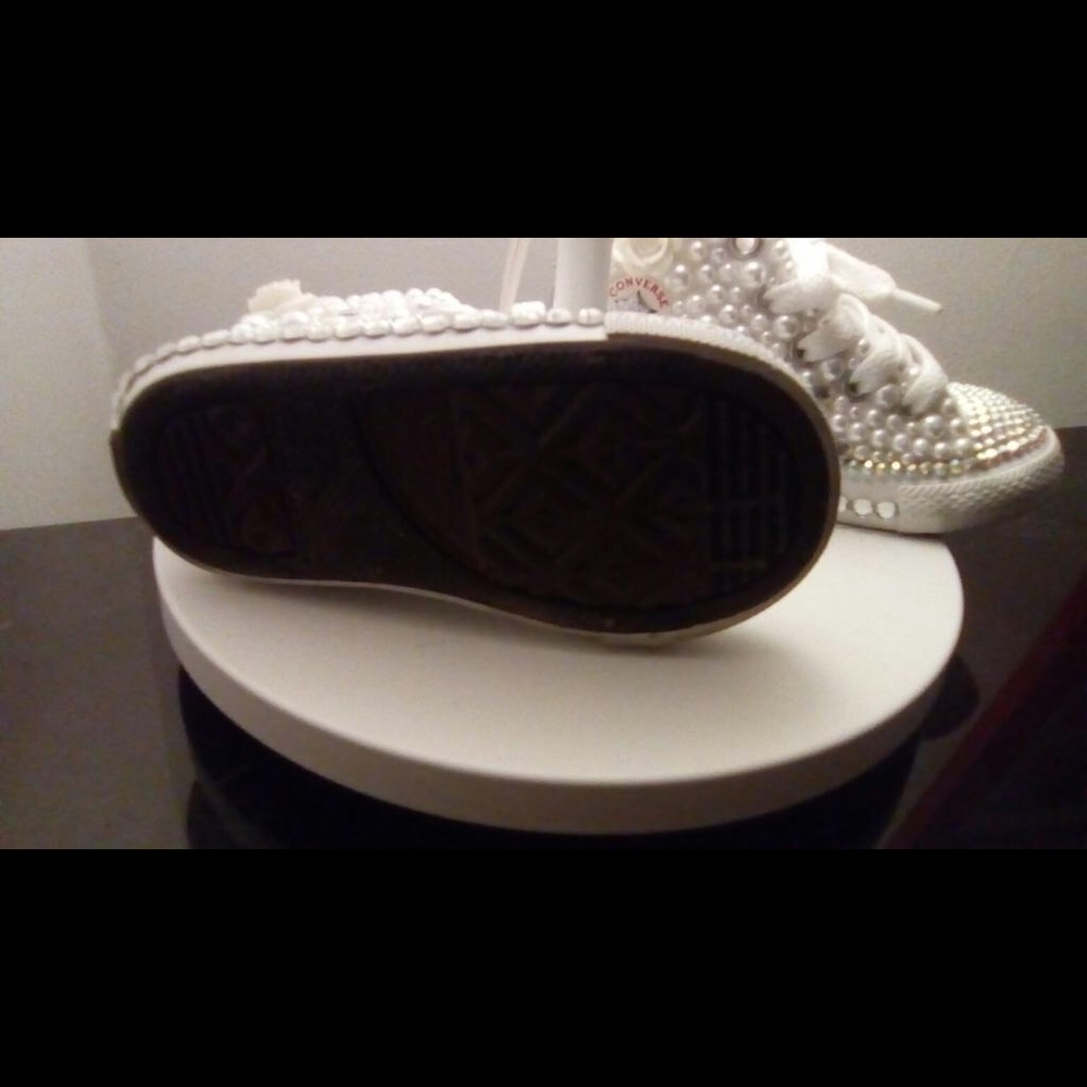 Converses. - image 3