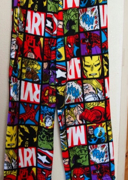 🆕 Super Hero Pajamas! MARVEL COMICS - Picture 1 of 6