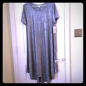 BNWT LULAROE Elegant Silver Carly Size L
