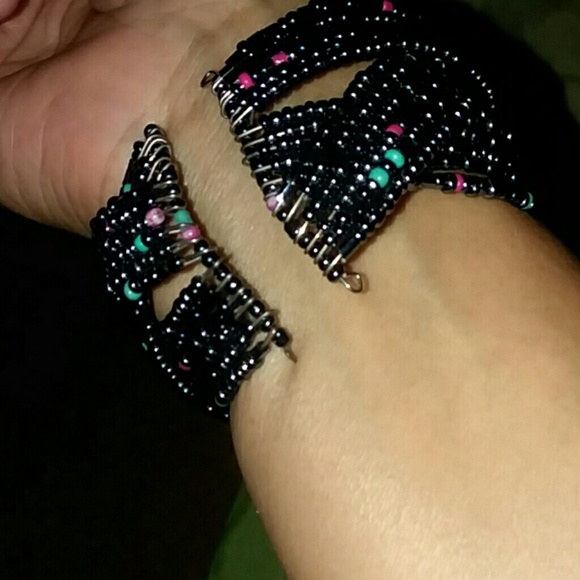 Bracelet - Picture 3 of 3