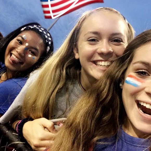 Meet your Posher, Sophie - Picture 1 of 1