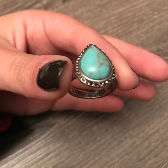 Lucky Brand Ring - Picture 2 of 2