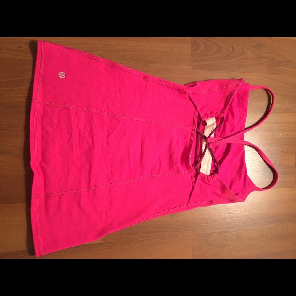 Lululemon top