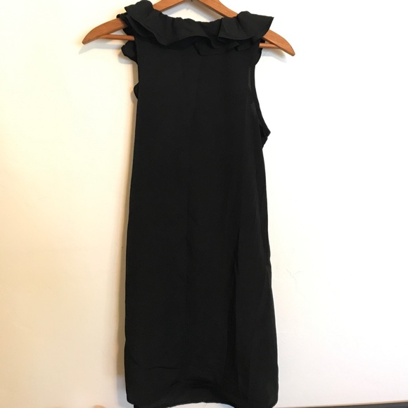 Little black ruffled dress - Picture 4 of 4