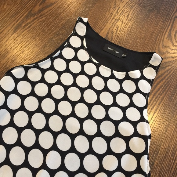 NWOT MINKPINK Polka Dot Top - Picture 2 of 8