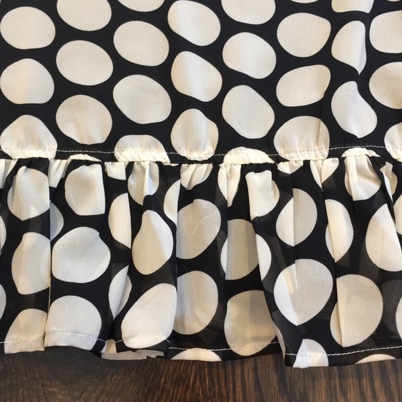 NWOT MINKPINK Polka Dot Top - Picture 4 of 8