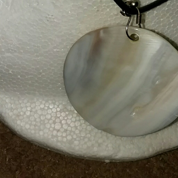 Necklace - Picture 3 of 4