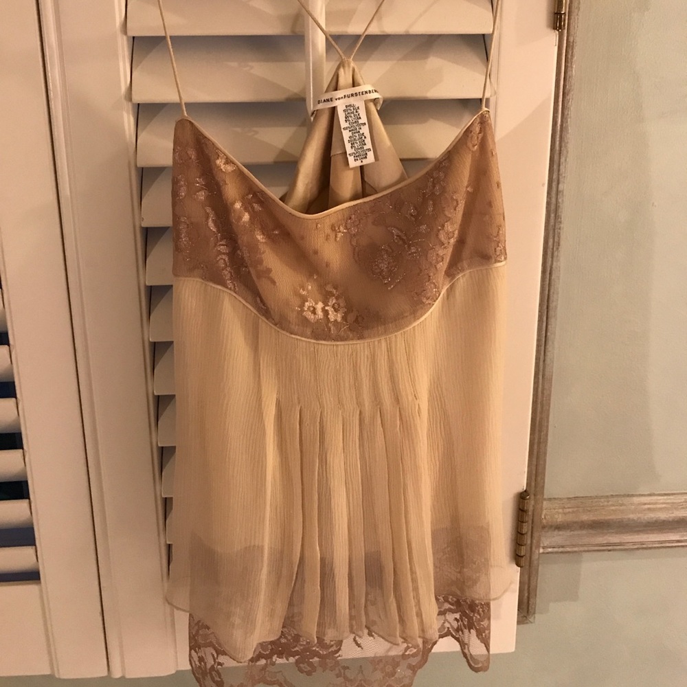 Diane Von Furstenberg dress blouse SZ 4