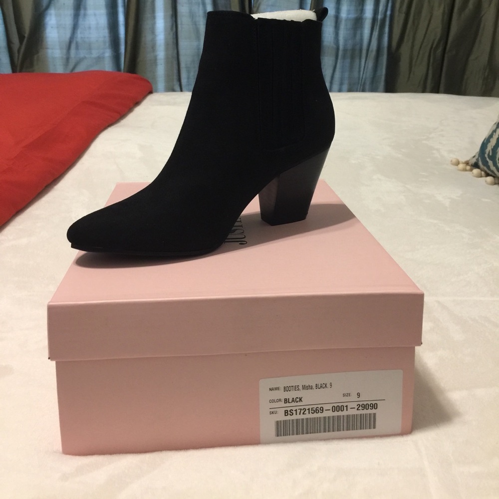 NWT JustFab Misha Booties SZ 9