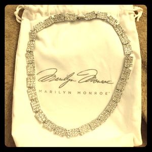 Marilyn Monroe Jewelry Sim. Diamond Necklace