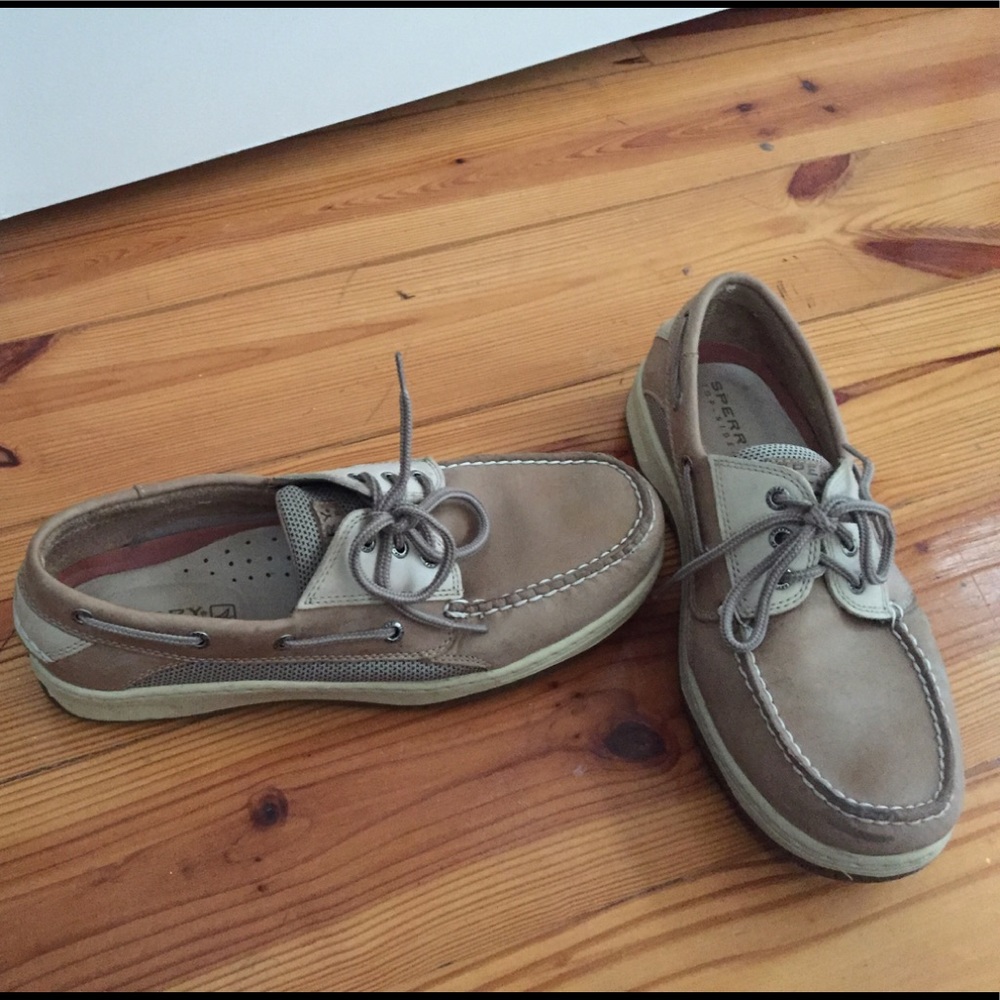 Sperry boat shoes