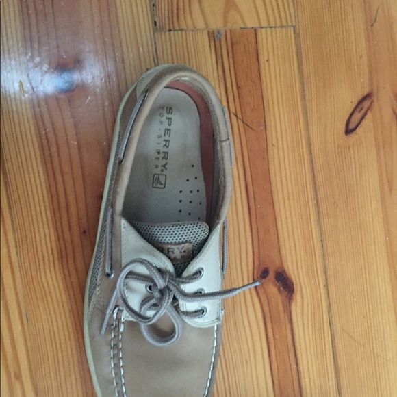 Sperry boat shoes - Picture 2 of 3
