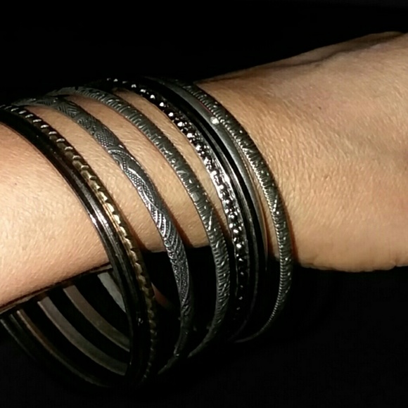 Bracelets - Picture 2 of 2