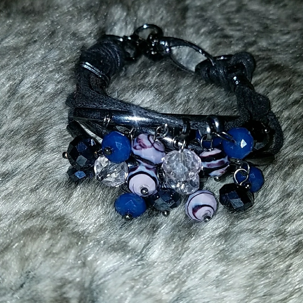 Fashionable Braided Bracelet