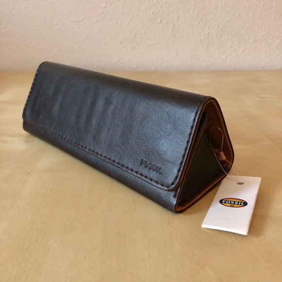 NEW FOSSIL Brown Leather TRIANGLE Sunglasses Eye Glasses CASE Sun Glass Magnetic