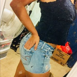 American Eagle 🦅 jean shorts. Size 6!