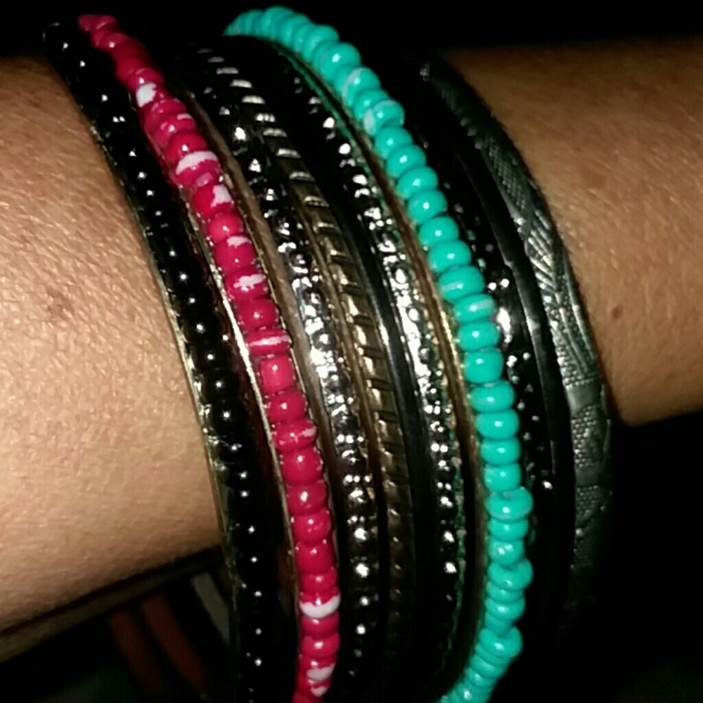 Bracelets - Picture 2 of 2