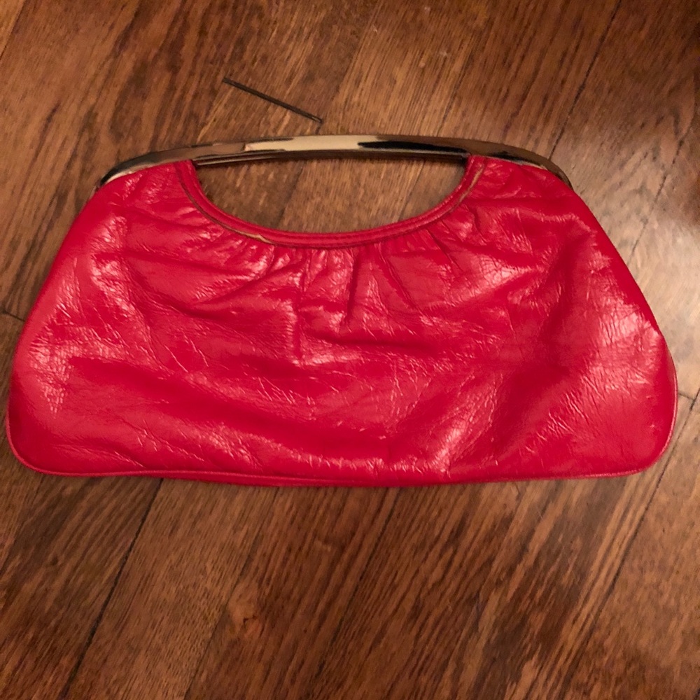 Red express clutch