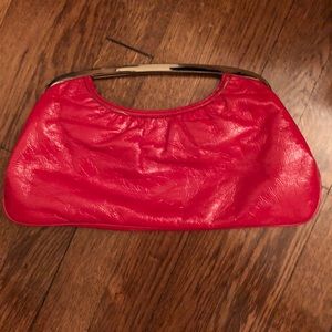 Red express clutch