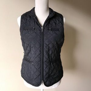 Croft and Barrow black quilted zip up vest