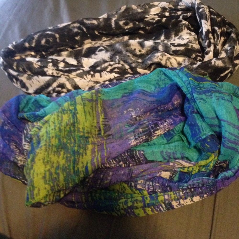 Infinity scarfs