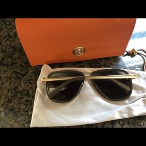 Tory Burch Aviator Sunglasses
