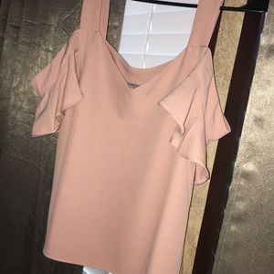 ✨💥 LAST MARKDOWN 💥✨Cute off the shoulder top