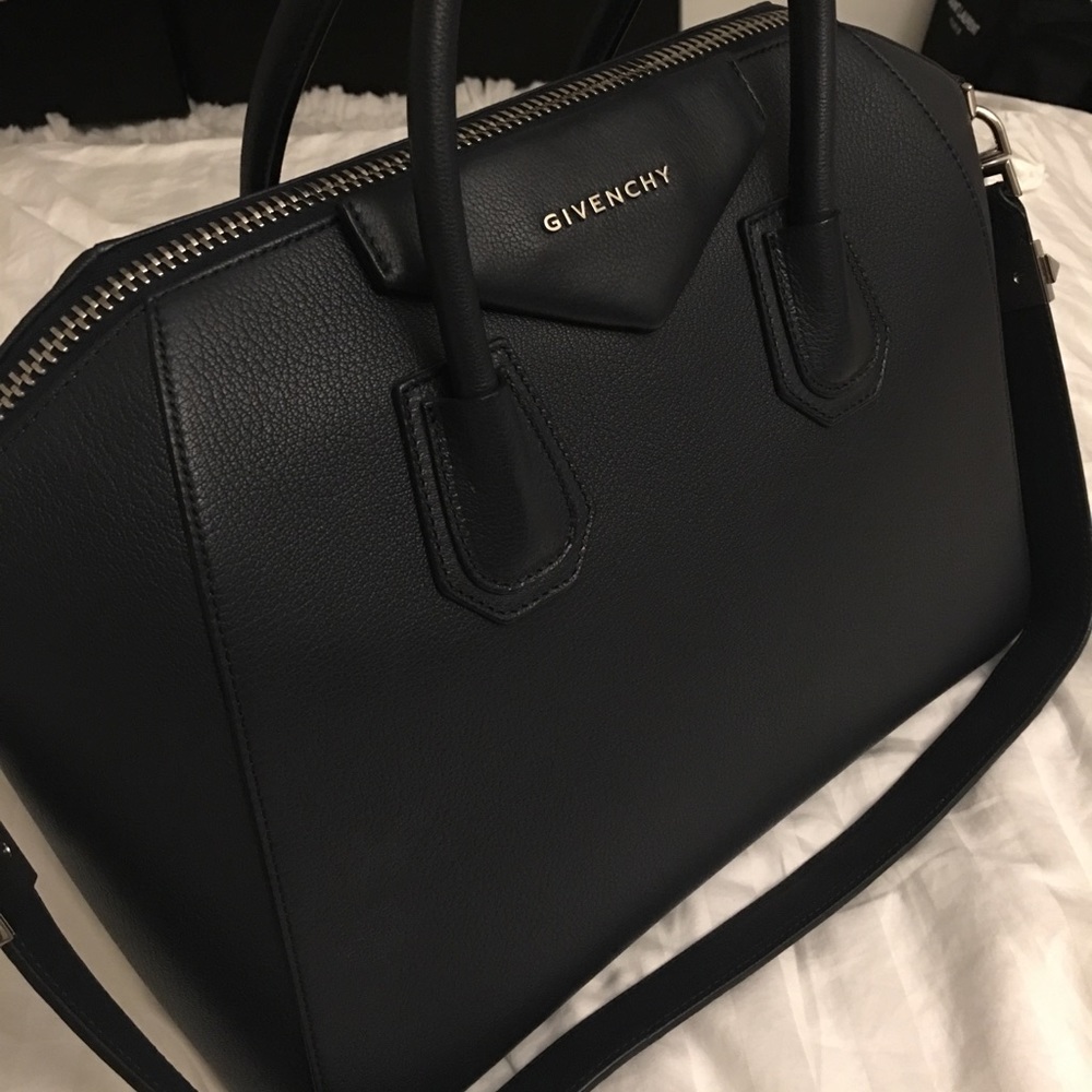 Givenchy Antigona
