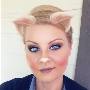 Meet your Posher, Cheryl