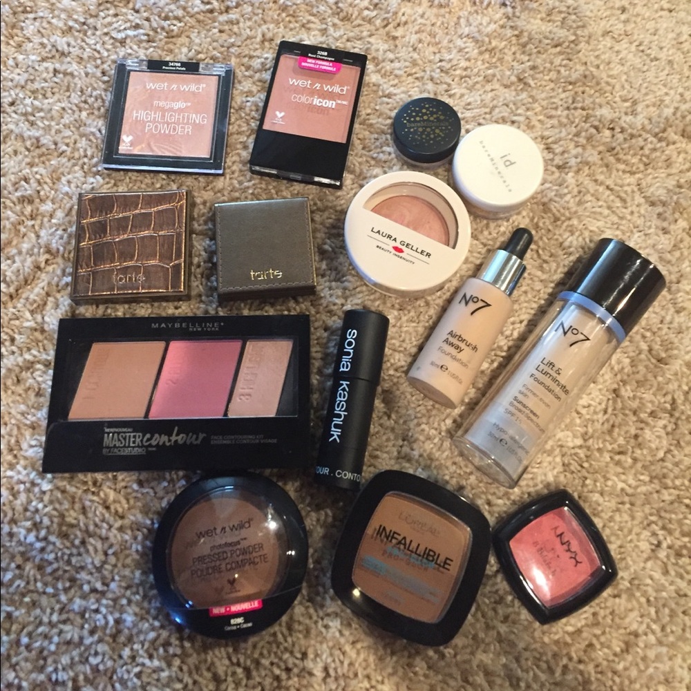 Makeup lot! Lots of great items