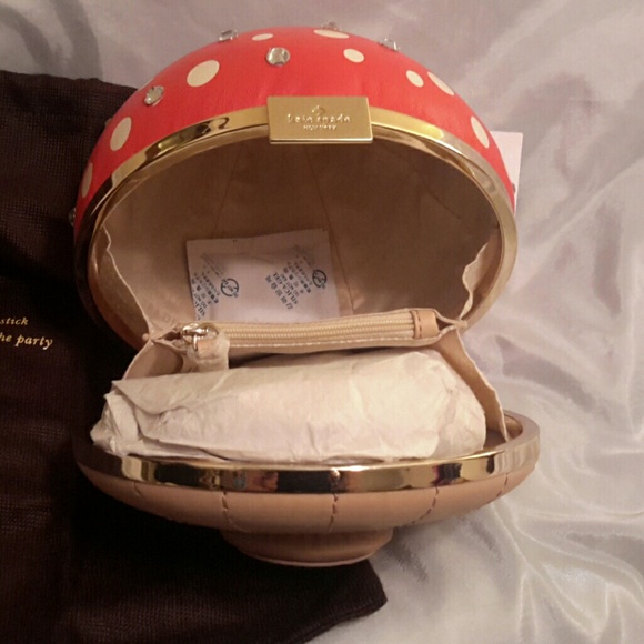 Hold Kate Spade mushroom clutch - Picture 4 of 7