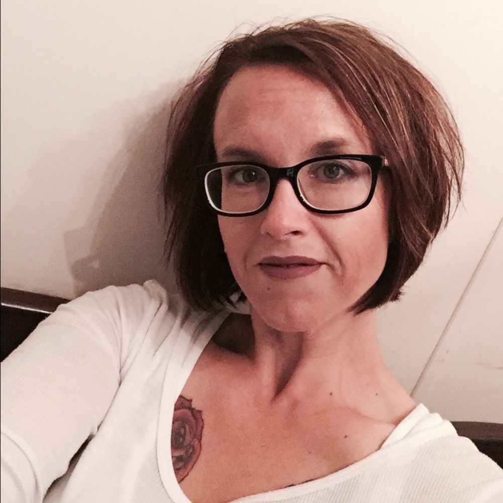 Meet your Posher, Jen