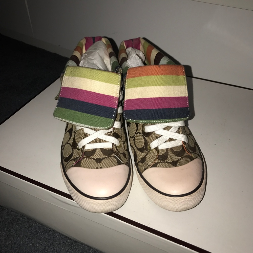 Coach logo sneakers
