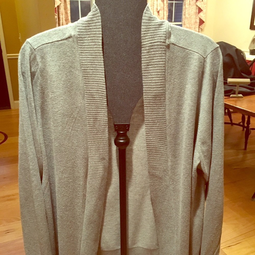 Gray Worthington Cardigan