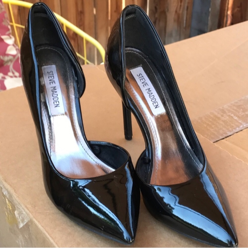 Black D'Orsay Point heels