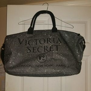 Victoria Secret duffle overnight bag