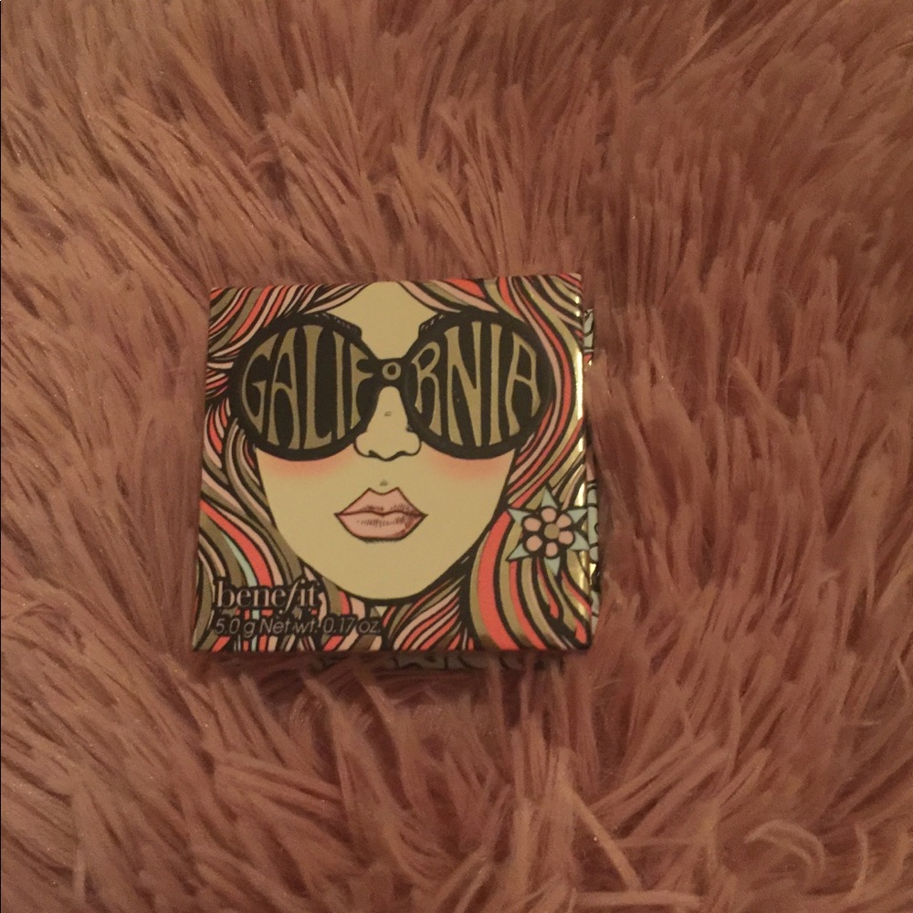 🚫SOLD🚫 Benefit California Blush