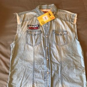 Frayed Sleeveless Shirt