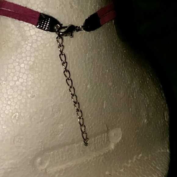 Necklace - Picture 2 of 2